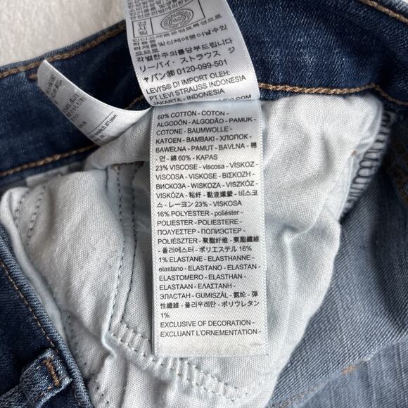 Levi Strauss Women Jeans Size 12 Classic Bootcut Medium Wash Stretch Comfort - Picture 3 of 14